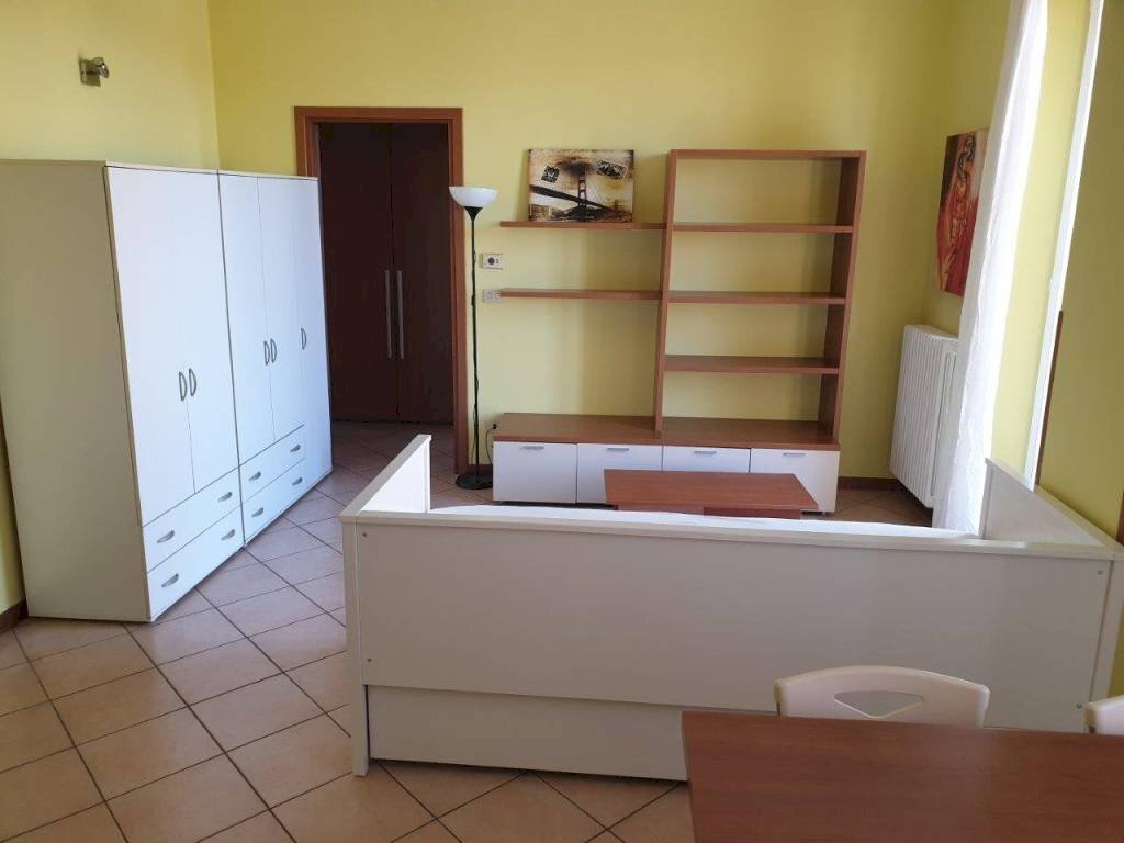 Cucina - Monolocale via Emilia Est, 50, Parma (zona San Lazzaro) - foto 3