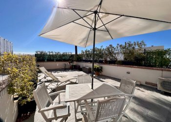 Foto 1 - Trilocale Corso Italia
 
15, Genova - foto 1