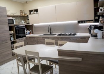 Foto 3 - Appartamento GIUSEPPE VERDI FONTANELLE
 
7, Atri - foto 3