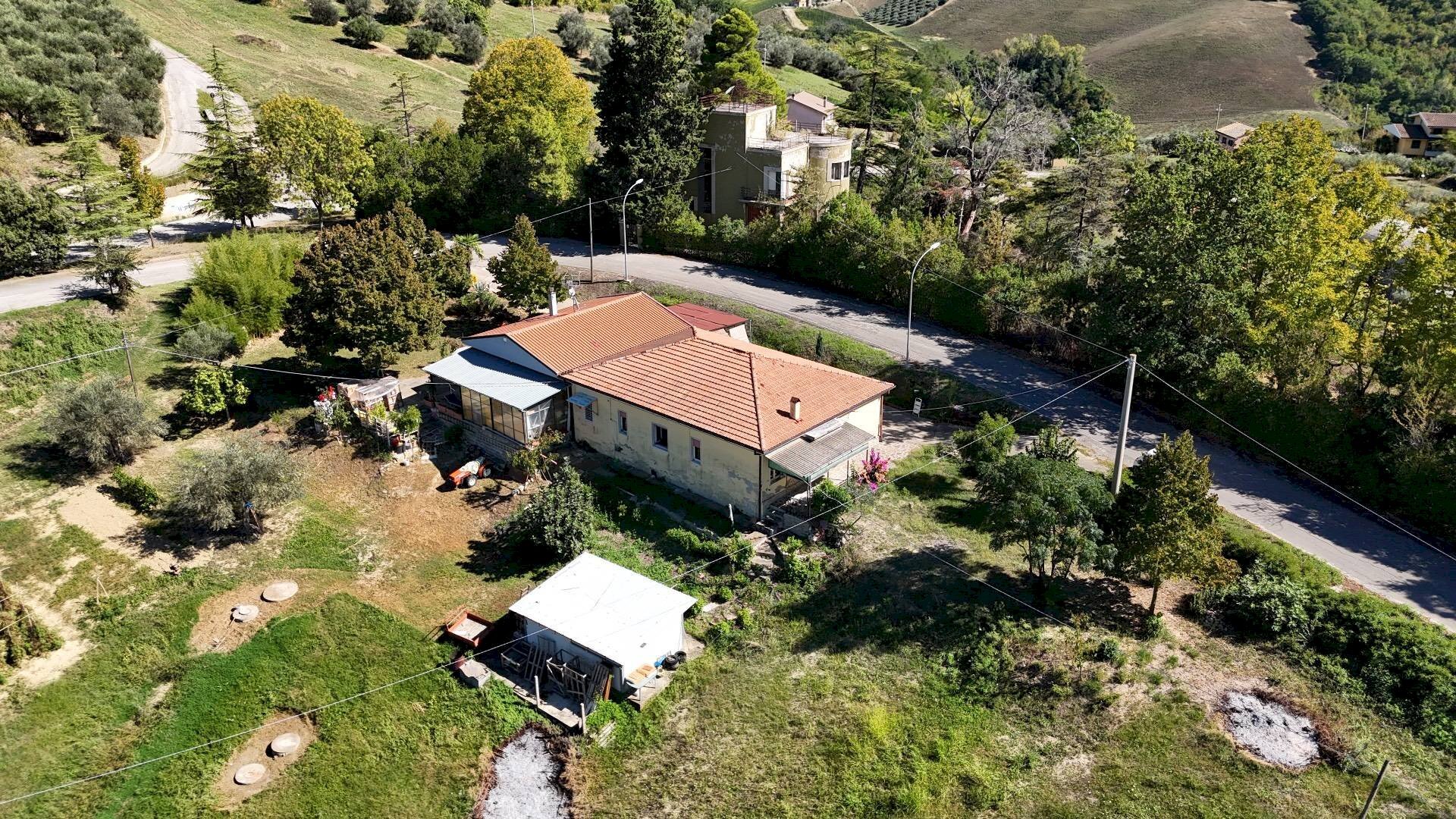 Foto 2 - Casa indipendente contrada quartigli, Castilenti - foto 2