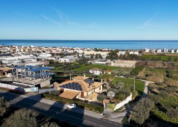 Foto 1 - Villa via panoramica
 
23, Tortoreto - foto 1