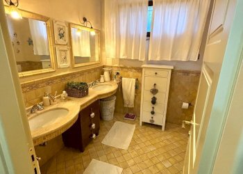 Foto 26 - Villa via panoramica
 
23, Tortoreto - foto 26