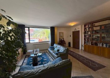 Foto 5 - Villa a Schiera via levante
 
33, Città Sant'Angelo - foto 5