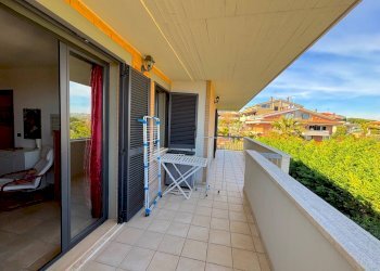 Foto 28 - Villa a Schiera via levante
 
33, Città Sant'Angelo - foto 28