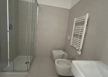 Bagno - Appartamento via Andrea Solari, 6, Milano - foto 6