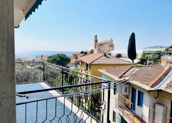 Foto 1 - Trilocale Via Solitario delle Alpi, Cervo - foto 1