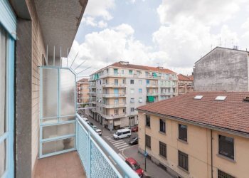 Balcone - Bilocale via Rosolino Pilo, 76, Torino (zona Parella) - foto 4