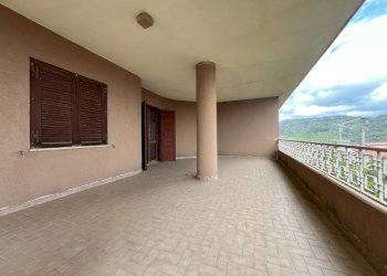 Foto 14 - Villa Corso Bernardino Telesio
 
80, Settingiano - foto 14