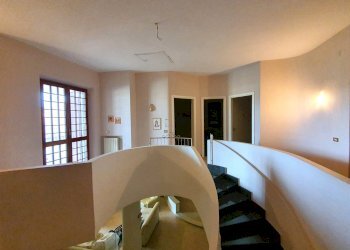 Foto 15 - Villa Corso Bernardino Telesio
 
80, Settingiano - photo 15
