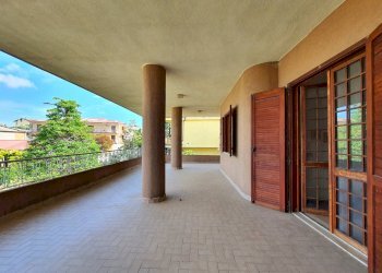 Foto 22 - Villa Corso Bernardino Telesio
 
80, Settingiano - photo 22