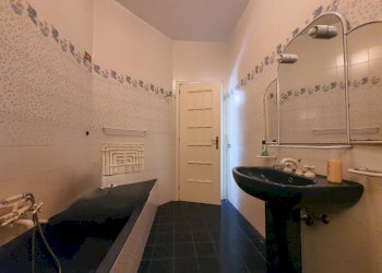 Foto 25 - Villa Corso Bernardino Telesio
 
80, Settingiano - photo 25