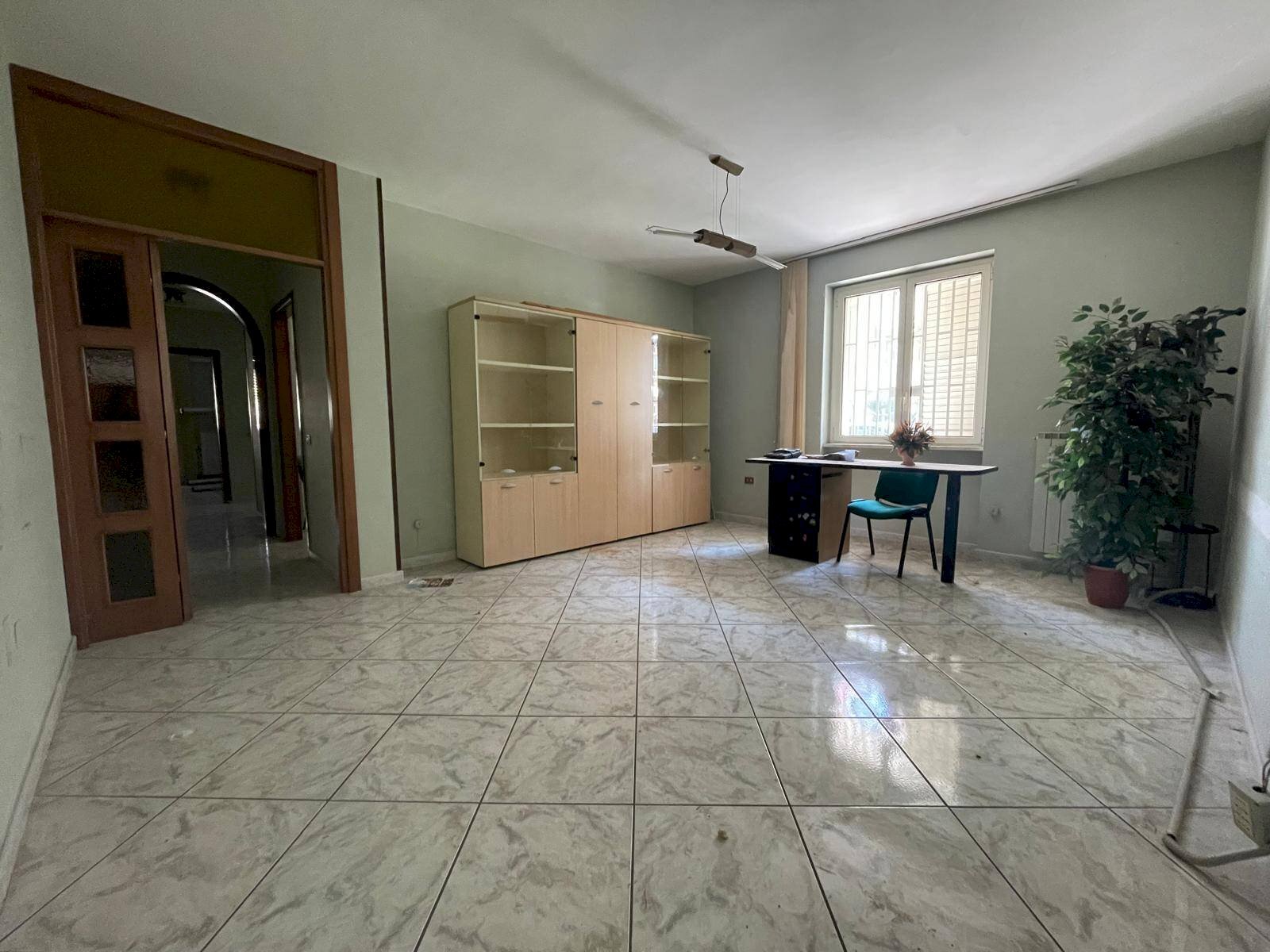 Foto 1 - Office Via Marandola
 
33, San Prisco - photo 1