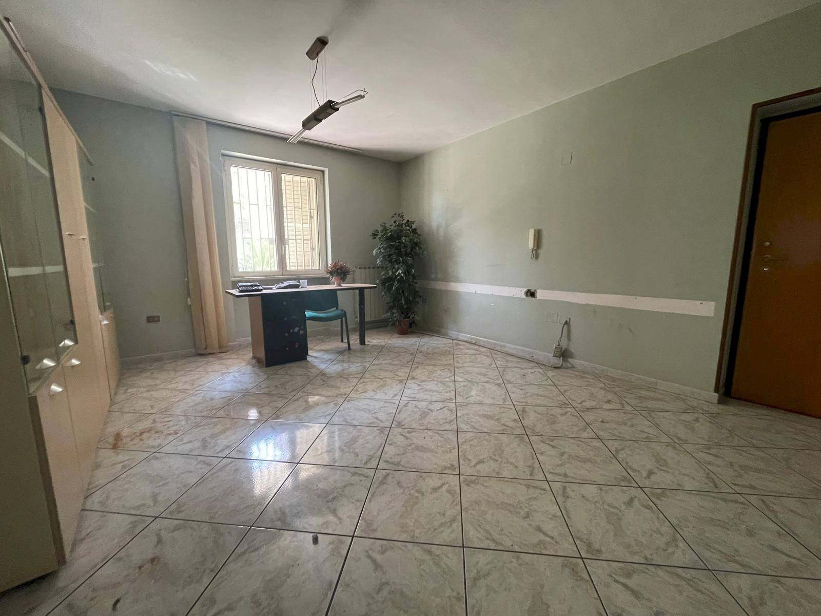 Foto 2 - Office Via Marandola
 
33, San Prisco - photo 2