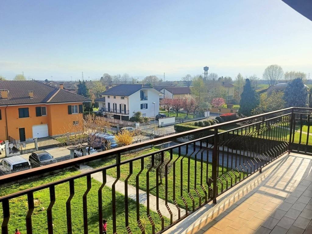 Terrazzo - Four-room apartment Centallo - photo 3