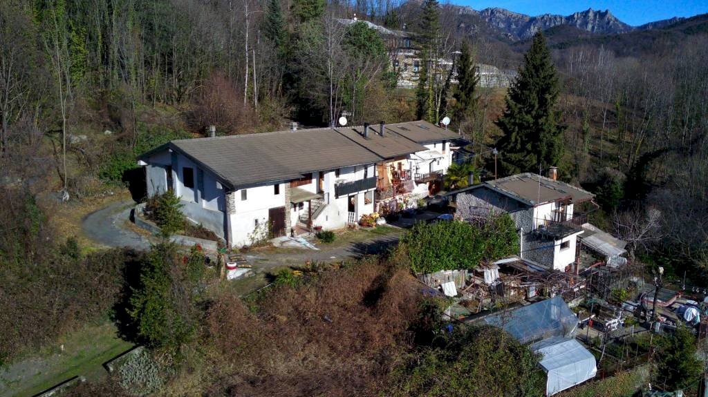 Vista - Casa indipendente Borgata Martinotti, San Pietro Val Lemina - foto 2