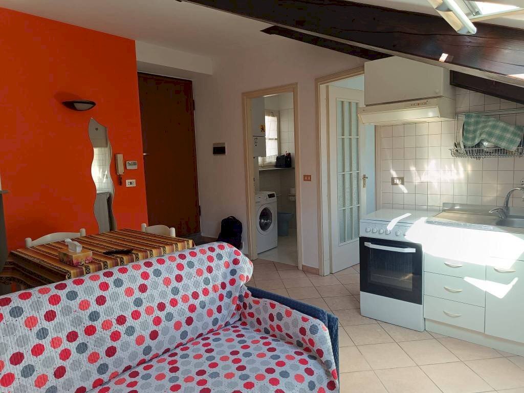 Cucina - Bilocale via Savoia, 3, Pinerolo - foto 1