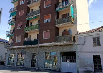 Facciata - Trilocale corso Casale, 51, Asti - foto 3