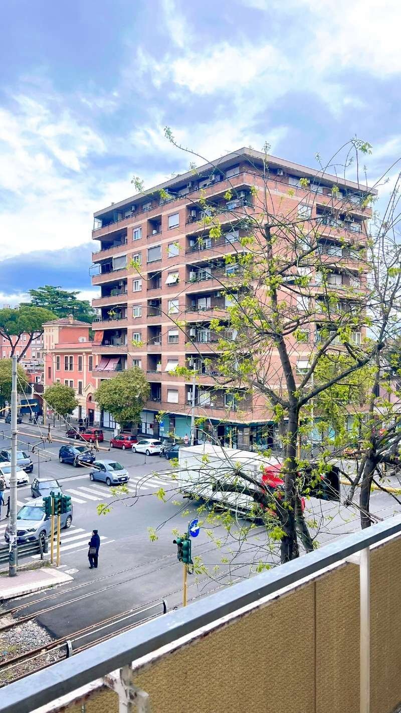 whatsapp image 2026-04-01 at 11.05.55 - Quadrilocale via Casilina, Roma (zona Pigneto) - foto 1