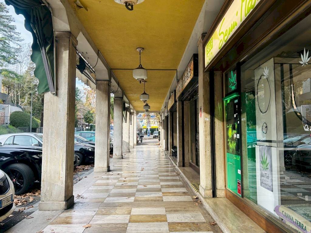 Zona - Shop via Silvestro Sanvito, 60, Varese - photo 2