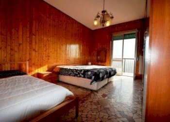 Camera da letto - Trilocale via Amedeo d'Aosta, Mediglia - foto 19