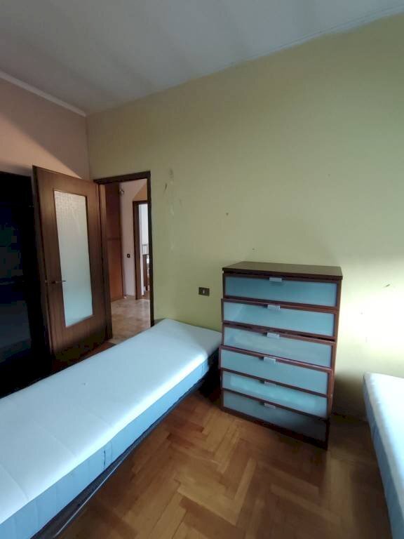 Camera da letto - Villa via Enrico Toti, 1, Peschiera Borromeo - foto 2