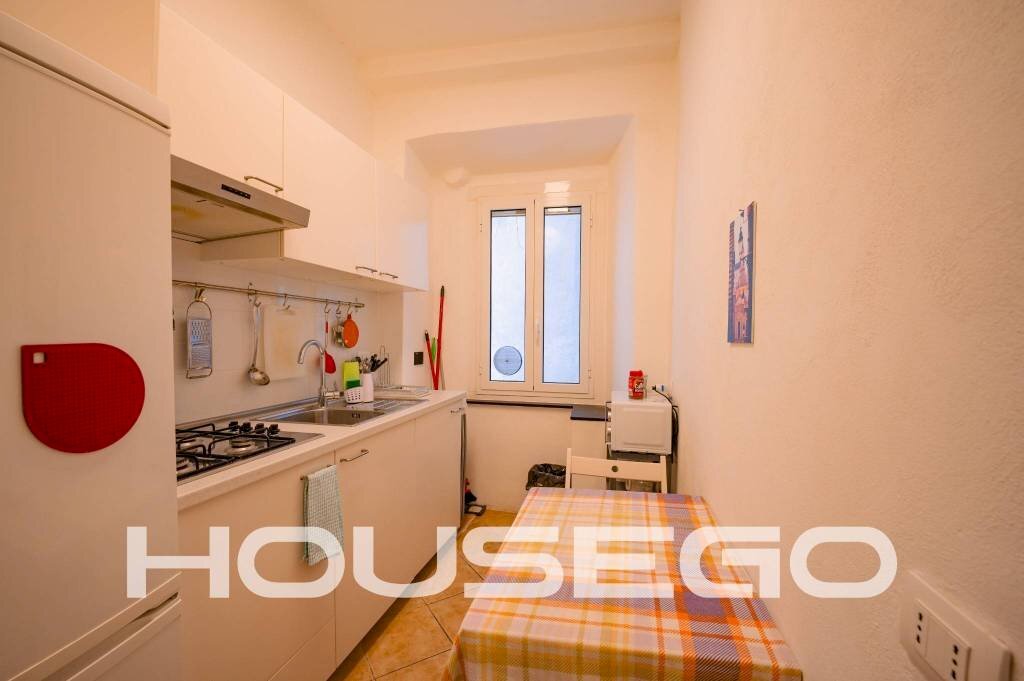 Cucina - Two-room apartment vico Morchi, 6, Genova (neighborhood Centro Storico) - photo 2