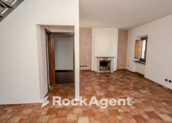 Cucina - Appartamento via Del Macello, 28, Viterbo - foto 4