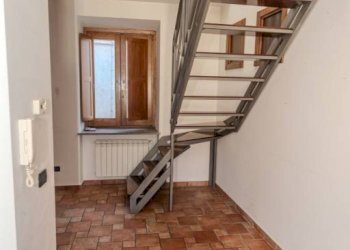 Scala - Three-room apartment via Del Macello, 28, Viterbo - photo 6