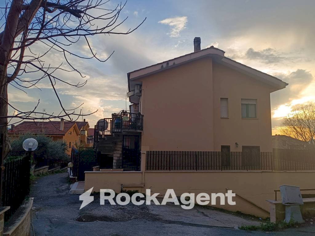 Zona - Three-room apartment corso Vittorio Emanuele, Marcellina - photo 2
