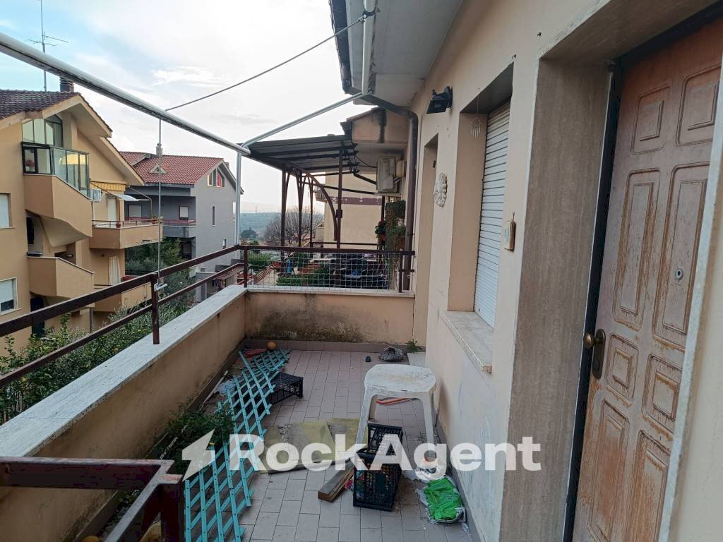 Terrazzo - Three-room apartment corso Vittorio Emanuele, Marcellina - photo 3