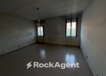 Camera da letto - Apartment Viottolo Ex Scuole, 1, Gualtieri - photo 18