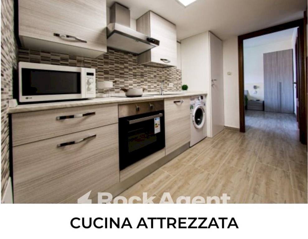 Cucina - Trilocale via Lorenteggio, 209, Milano (zona Lorenteggio) - foto 1