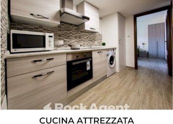 Cucina - Trilocale via Lorenteggio, 209, Milano (zona Lorenteggio) - foto 1
