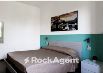 Camera da letto - Trilocale via Lorenteggio, 209, Milano (zona Lorenteggio) - foto 9