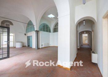 Interno non residenziale - Negozio piazzetta Spirito Santo, Pistoia - foto 12