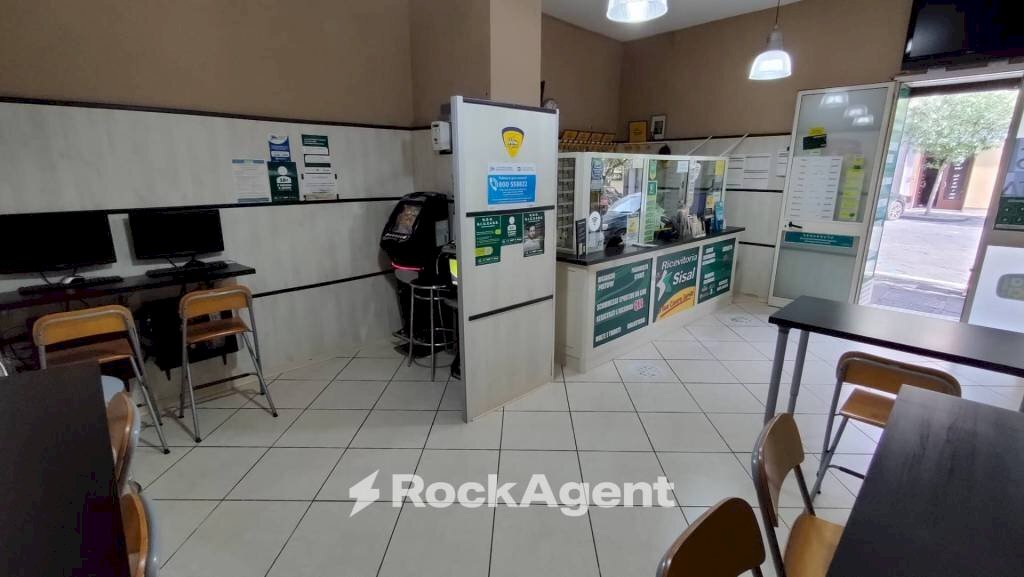 Interno non residenziale - Attività Commerciale piazza Roma, Piedimonte Matese - foto 3