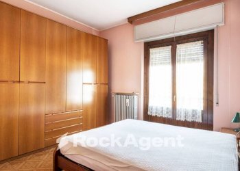 Camera da letto - Villa a Schiera viale Martiri della Libertà, 58, Mede - foto 11
