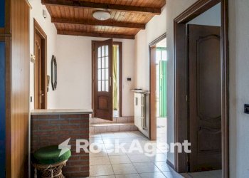 Disimpegno - Villa a Schiera viale Martiri della Libertà, 58, Mede - foto 13