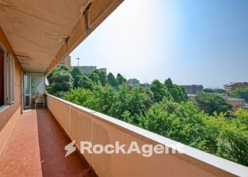Balcone - Quadrilocale via della Benedicta, Genova (zona Voltri) - foto 21