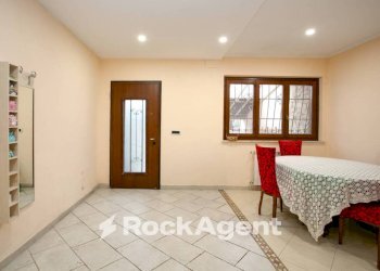 Camera da letto - Villa a Schiera viale Valle dell'Aniene, Guidonia Montecelio - foto 5