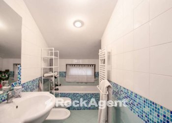 Bagno - Villa a Schiera viale Valle dell'Aniene, Guidonia Montecelio - foto 21