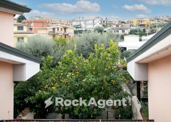 Vista - Villa a Schiera viale Valle dell'Aniene, Guidonia Montecelio - foto 27