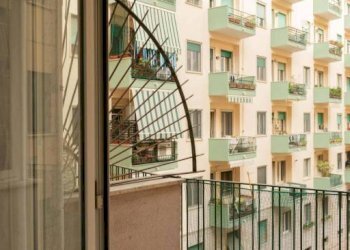 Balcone - Quadrilocale viale di Augusto, 62, Napoli (zona Fuorigrotta) - foto 18