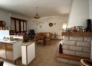 Salone - Independent house via Francesco Cossiga, 128, Siligo - photo 6