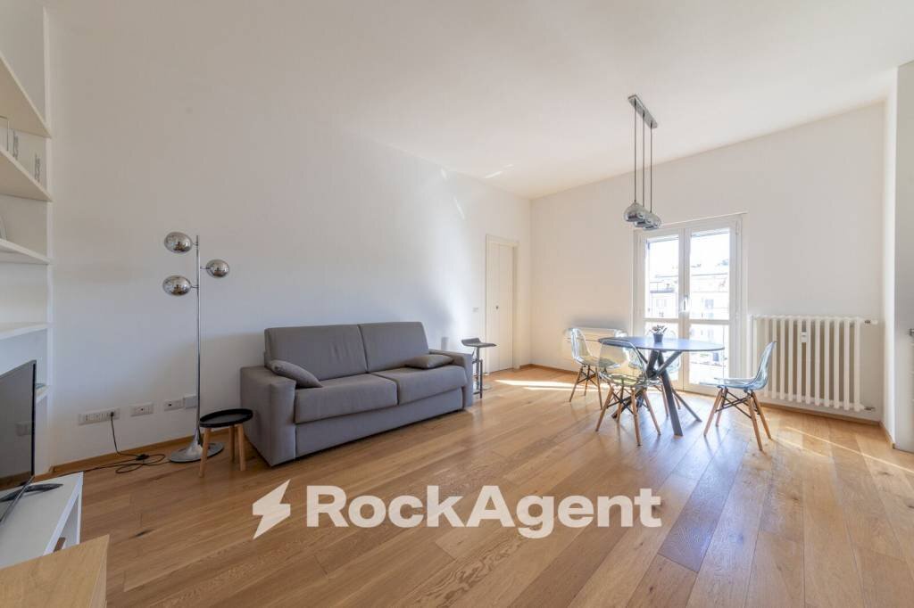 Salone - Bilocale via Francesco Guicciardini, 5, Milano - foto 3