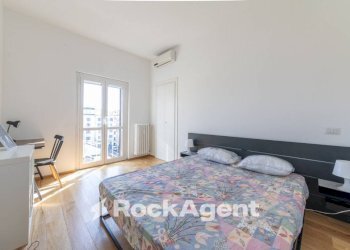 Camera da letto - Bilocale via Francesco Guicciardini, 5, Milano - foto 12