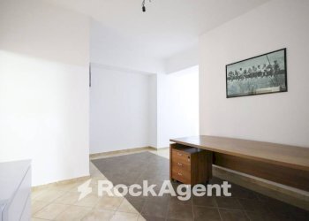 Interno non residenziale - Office via Edmondo Buccarelli, 4, Catanzaro - photo 3