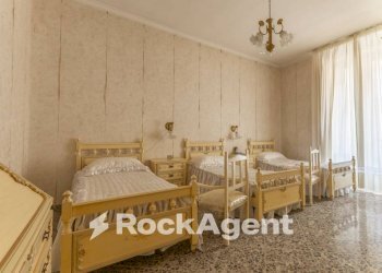 Camera da letto - Quadrilocale via Fabio Filzi, 35, Gravina in Puglia - foto 13
