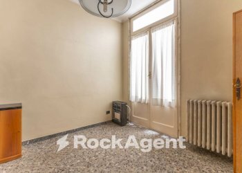 Camera da letto - Quadrilocale via Fabio Filzi, 35, Gravina in Puglia - foto 19