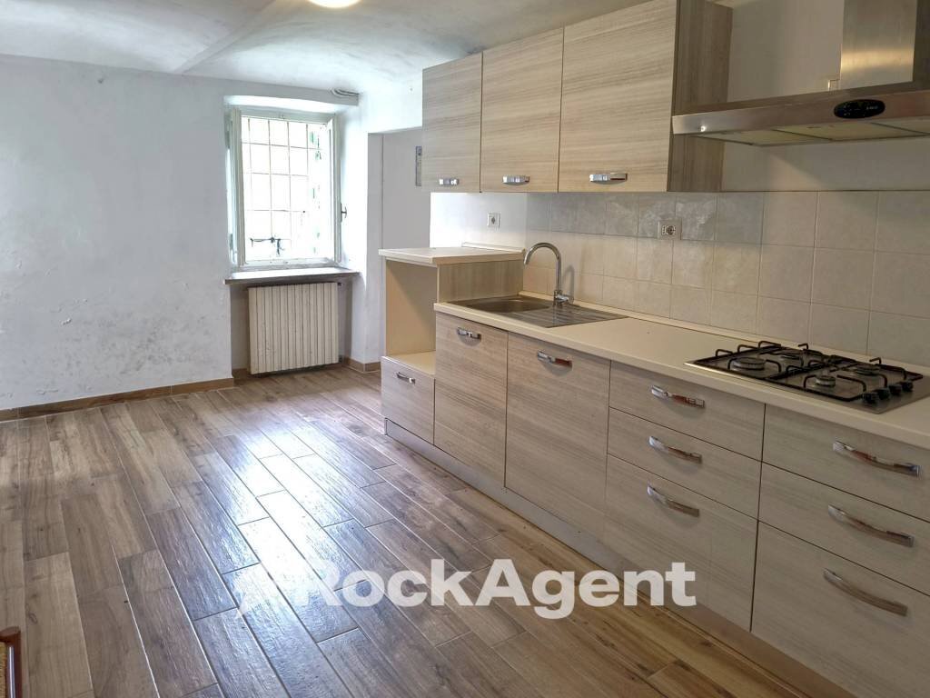 Cucina - Casa indipendente SP72, 101, Vignale Monferrato - foto 2